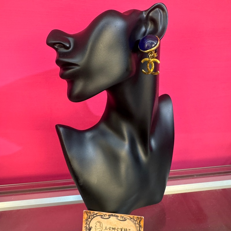 Chanel vintage 琉璃大耳夾/古董藏家收藏/王吉娜古董精品-1