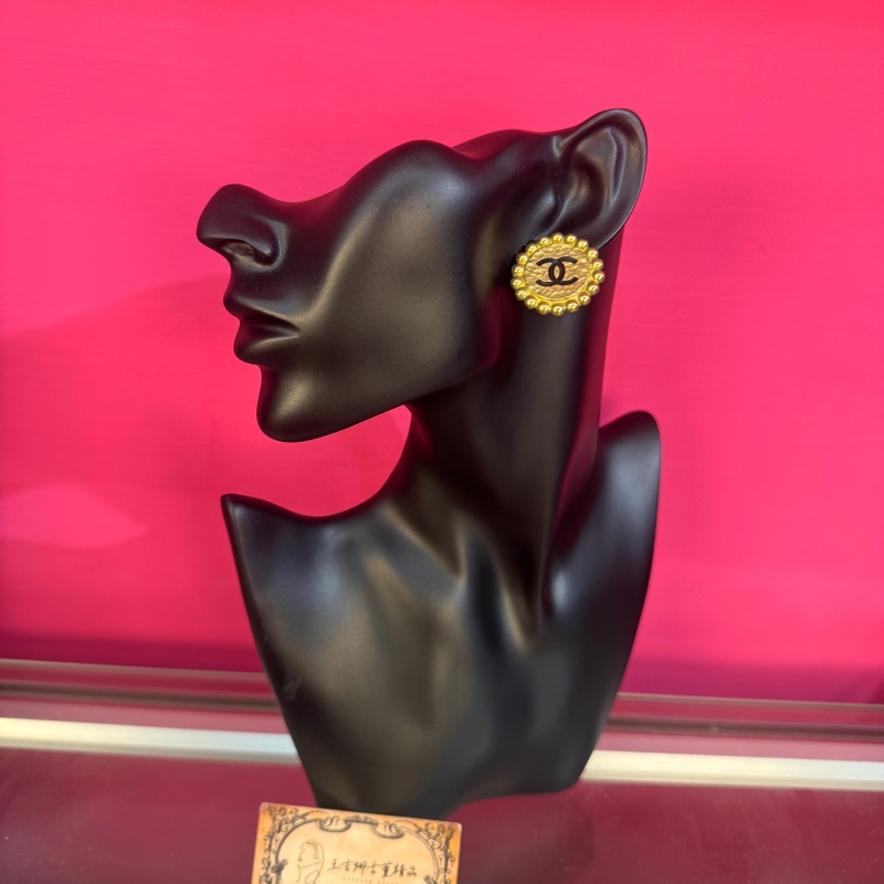 Chanel vintage 花型耳夾/古董藏家收藏/王吉娜古董精品-0
