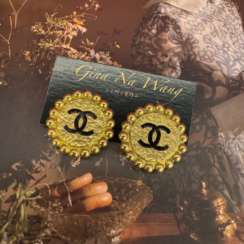 Chanel vintage 花型耳夾/古董藏家收藏/王吉娜古董精品-1