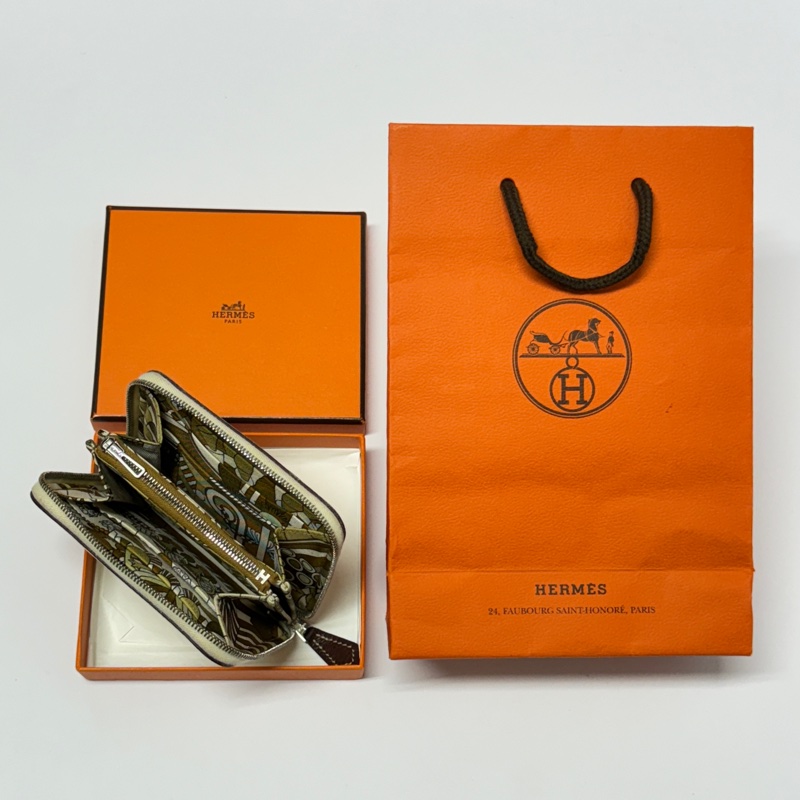 （極新全配💝） Hermes 愛馬仕 絲巾短夾 專櫃77000！-16