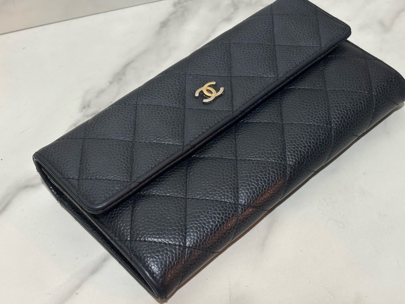 Chanel 金 LOGO 平扣長夾-0