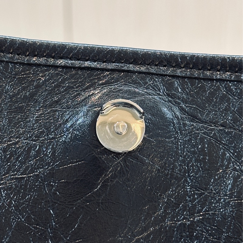 Ysl Niki baby 黑銀小號 #d扣新款 #99新閒置 #配件齊🉑送禮-26