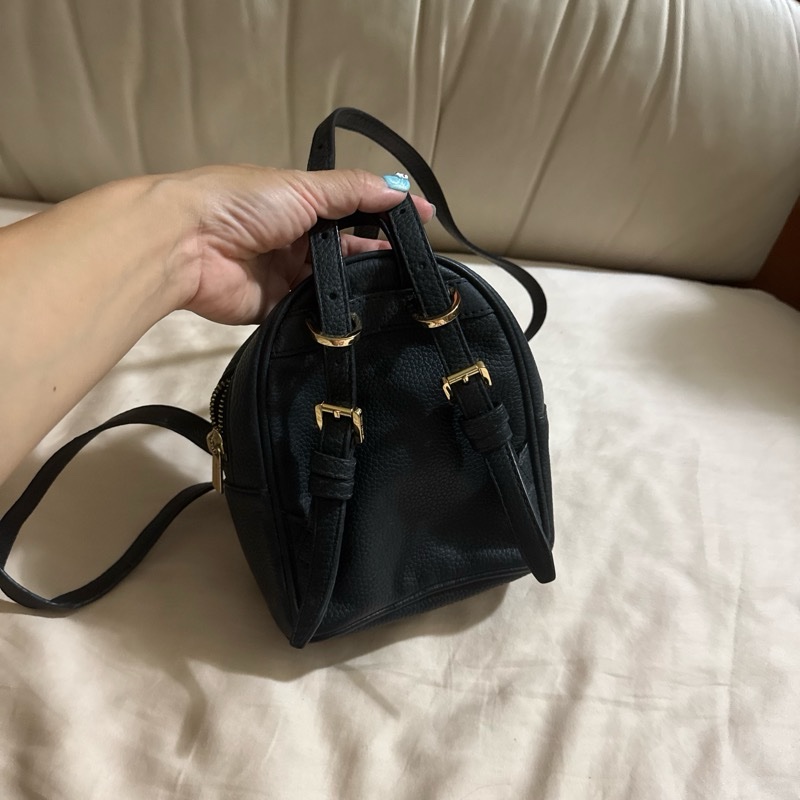 經典黑色Michael Kors 後背包-2
