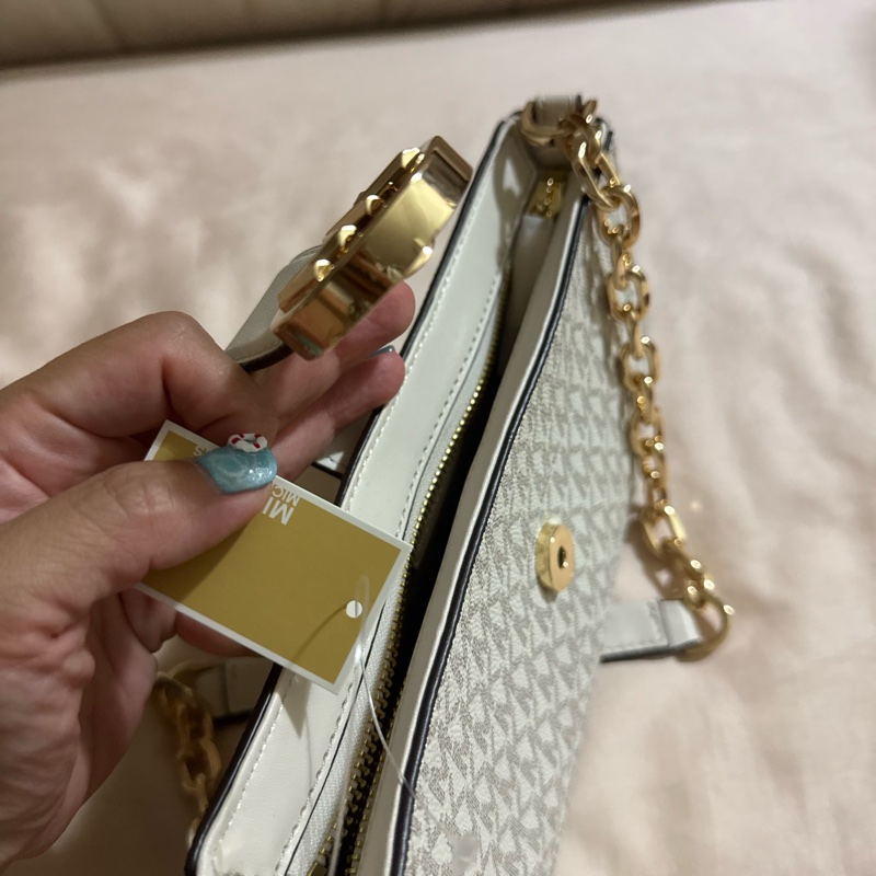 全新滿版白色鏈條半月包Michael kors-9