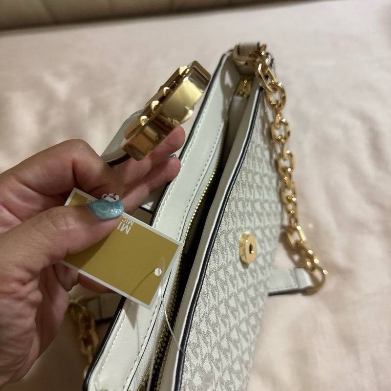 全新滿版白色鏈條半月包Michael kors-11