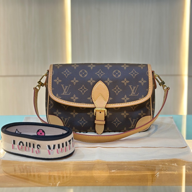 Lv Diane M45985新款老花法棍包 芯片款 #近新閒置 #雙肩帶🉑斜挎/肩背-0