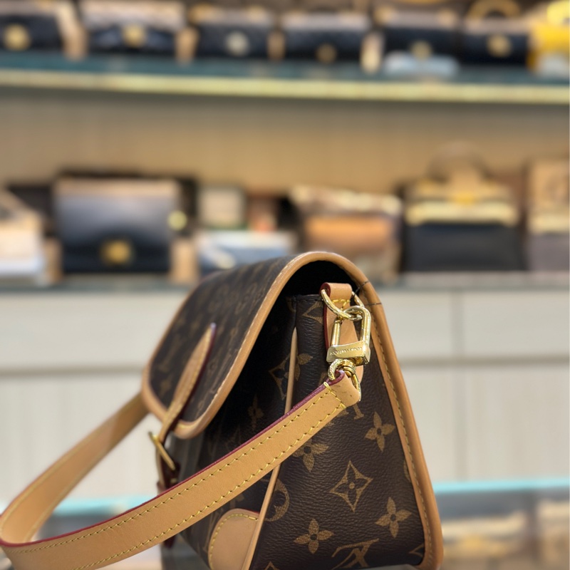 Lv Diane M45985新款老花法棍包 芯片款 #近新閒置 #雙肩帶🉑斜挎/肩背-11