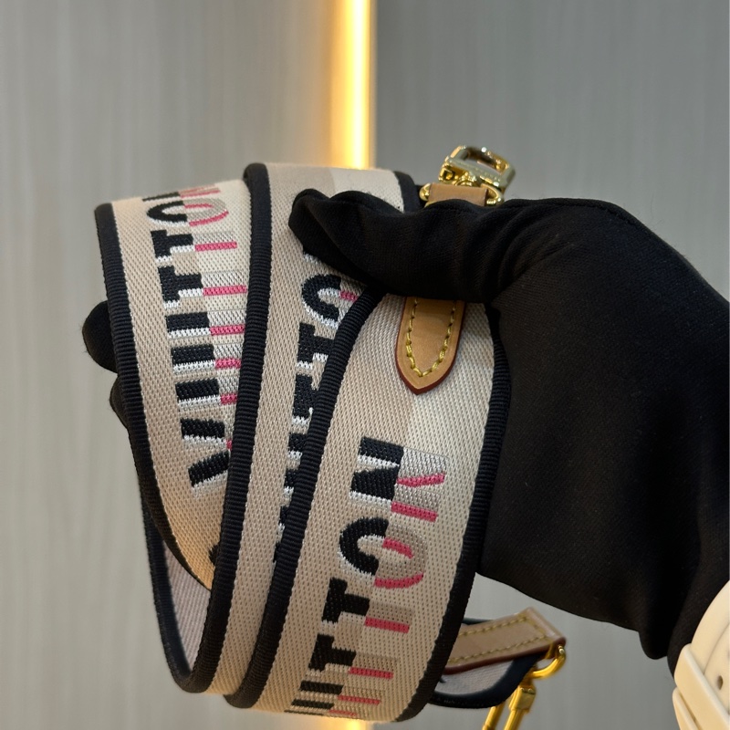 Lv Diane M45985新款老花法棍包 芯片款 #近新閒置 #雙肩帶🉑斜挎/肩背-32