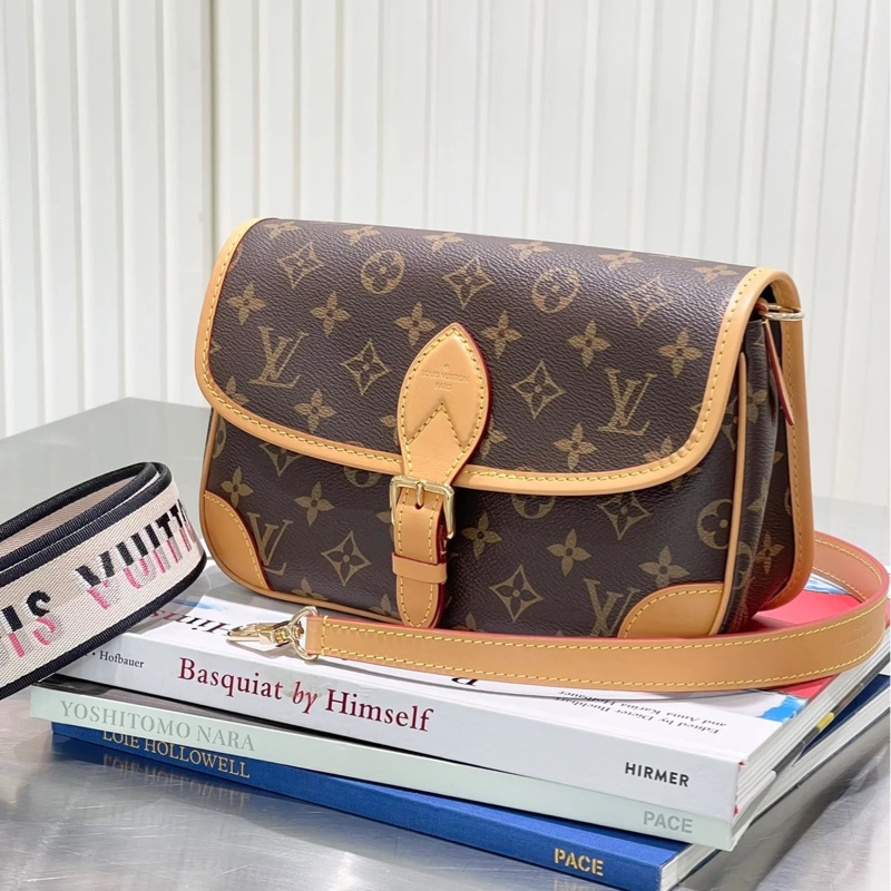 🈶購證 #閒置新全網最低 #秒殺爆款 Lv新款法棍包 經典老花雙背袋Diane-9