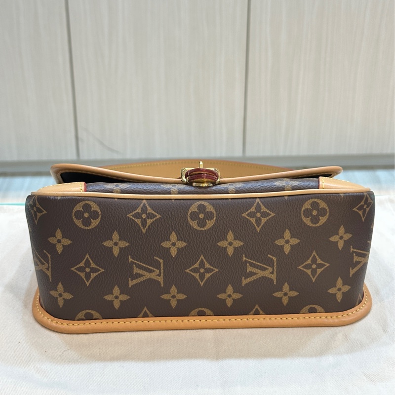 🈶購證 #閒置新全網最低 #秒殺爆款 Lv新款法棍包 經典老花雙背袋Diane-16