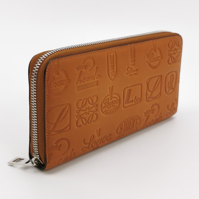 🤎 都會質感 ‧ Loewe 牛皮Logo壓紋拉鍊長-9