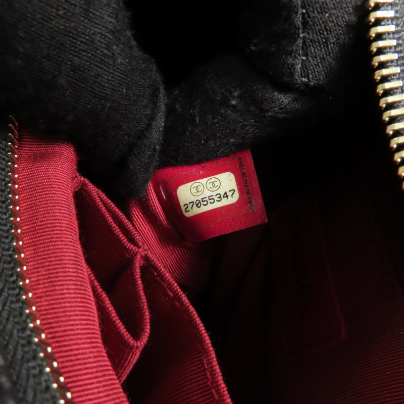 CHANEL 牛皮皮革Gabrielle肩背袋-12