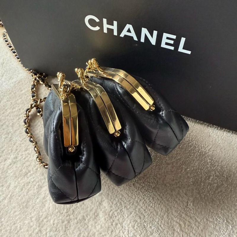 收藏款CHANEL 23C三胞胎手拿斜背包-14