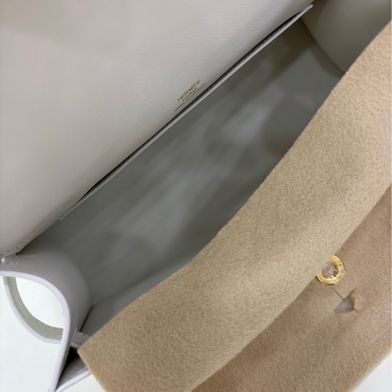 Hermes 愛馬仕 Mini Kelly世代 01純白 金扣  swift皮 W刻 25年購證 為夏天而生的神仙款式 白雪公主 太美了～-8