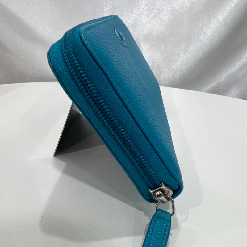 CHANEL 17開 淺藍荔枝皮拚色琺瑯logoㄇ拉長夾-2