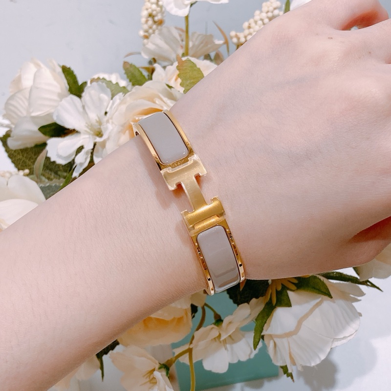 TW4388 Hermes 愛馬仕H手鐲 奶茶色金扣Clic H Bracelet PM Marron Glace x GHW-8