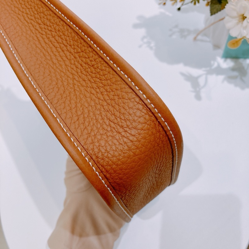 TW4379	Hermes 愛馬仕金棕色金扣 迷妳依芙妮 Mini Evelyne TC Gold x GHW-7