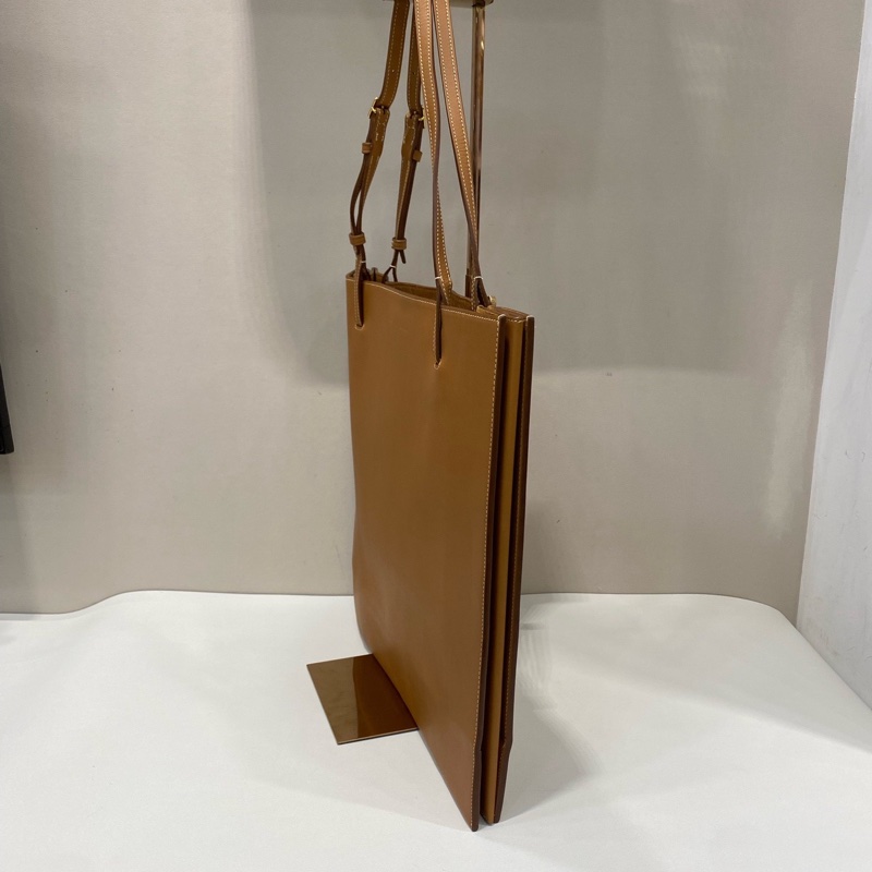 CELINE焦糖色托特肩背包-2