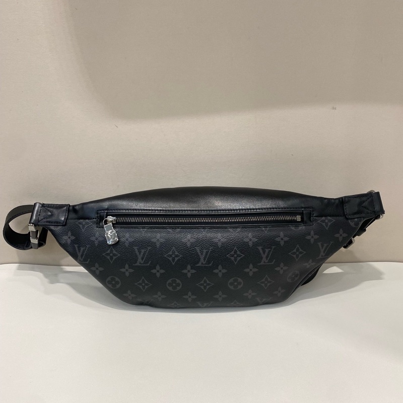 LV/路易威登Discovery黑老花腰包胸包-1