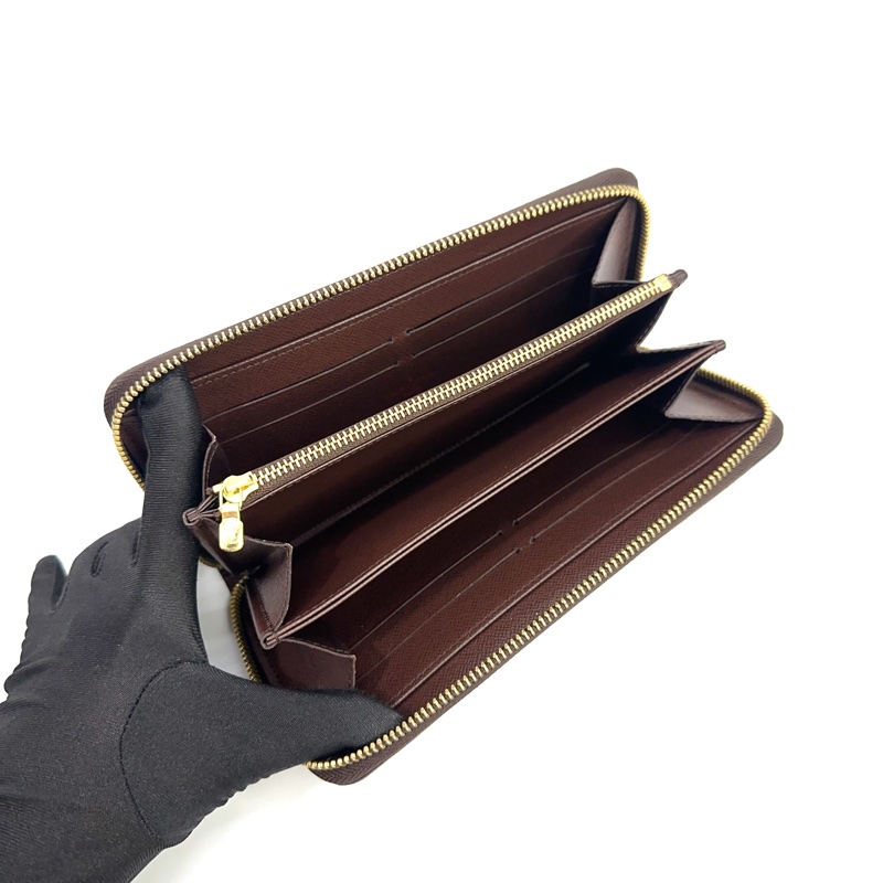 LV 咖棋盤格金釦ㄇ拉8卡長夾 N60015-7