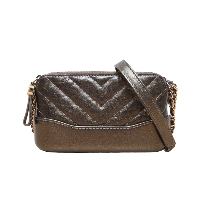 CHANEL(香奈兒) GABRIELLE 流浪 WOC 拉鏈版 19cm 金色 漆皮 28開 金扣-0
