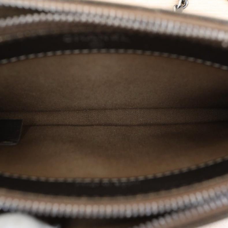 CHANEL(香奈兒) GABRIELLE 流浪 WOC 拉鏈版 19cm 金色 漆皮 28開 金扣-8