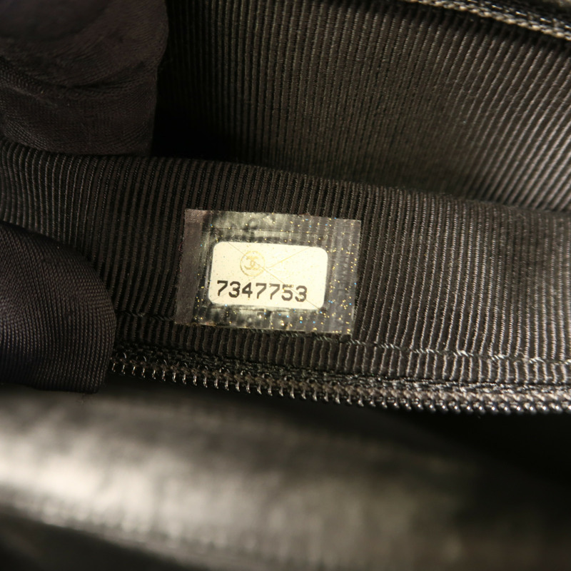CHANEL 牛皮皮革Vintage Shoulder Bag金扣肩背袋-8
