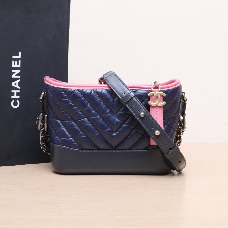 CHANEL(香奈兒) GABRIELLE 流浪 小號 20cm 拼色 26開 金銀扣 V紋-1