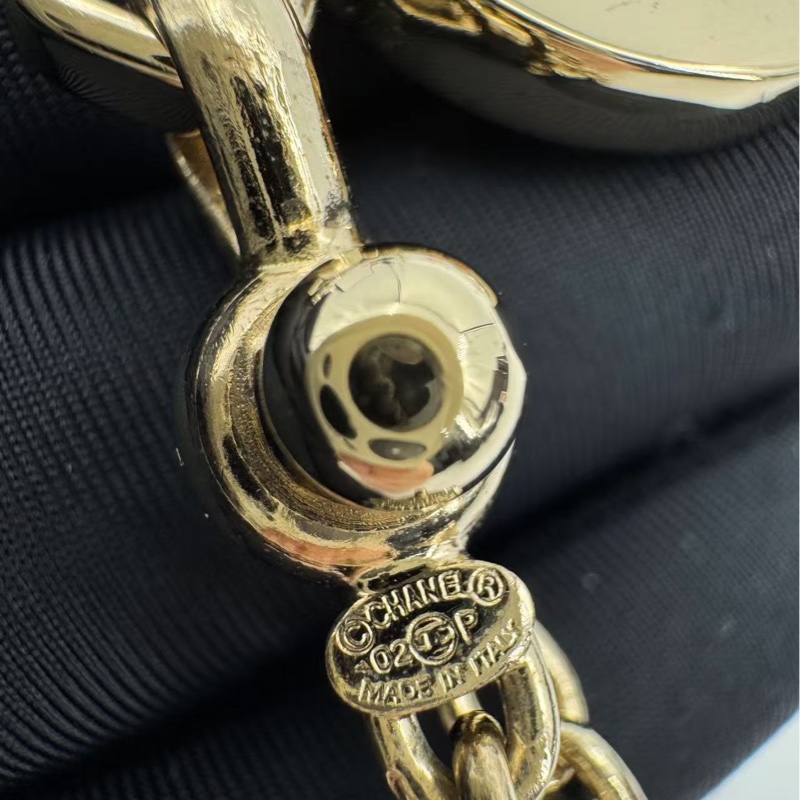 Chanel Vintage 02P 水鑽粉紅色愛心鎖牌掛飾-11