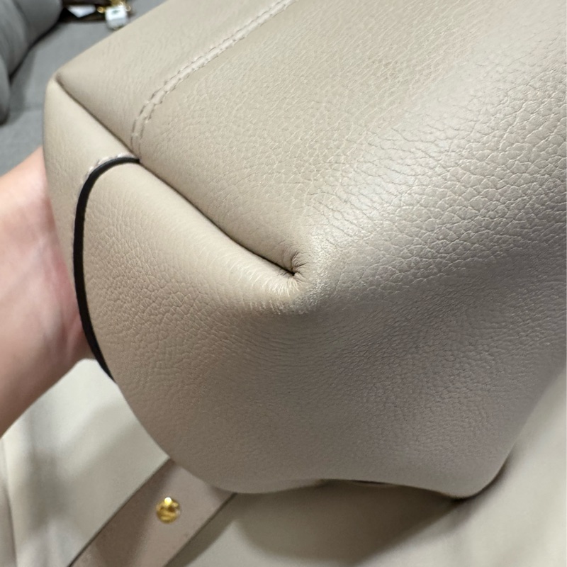 LOUIS VUITTON LOCKME BUCKET MM 米色-6