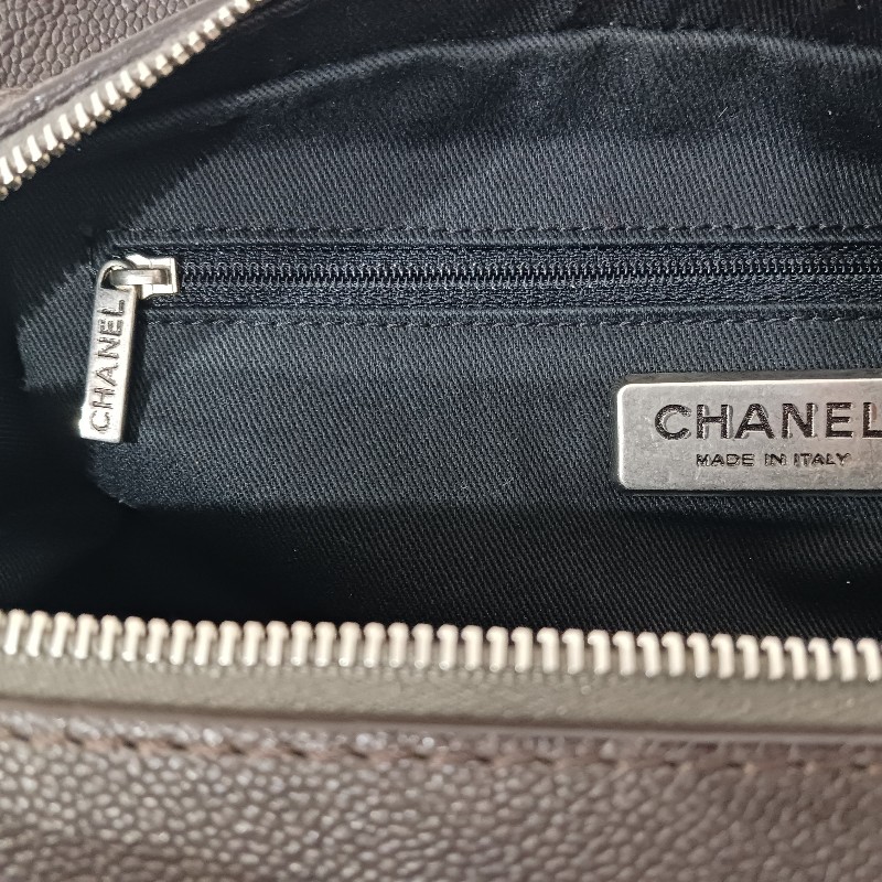 CHANEL-8