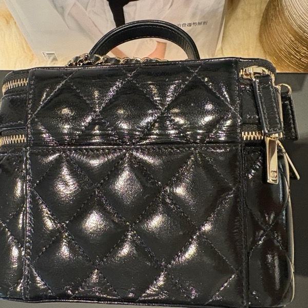 Chanel 香奈兒 22 b 雙層小盒子 16*13*9-15