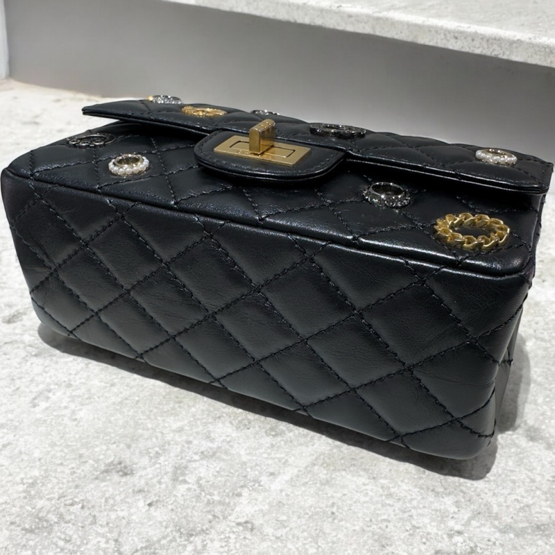 CHANEL限量圓圈徽章復刻2.55鏈包特殊MINI款*黑色-3