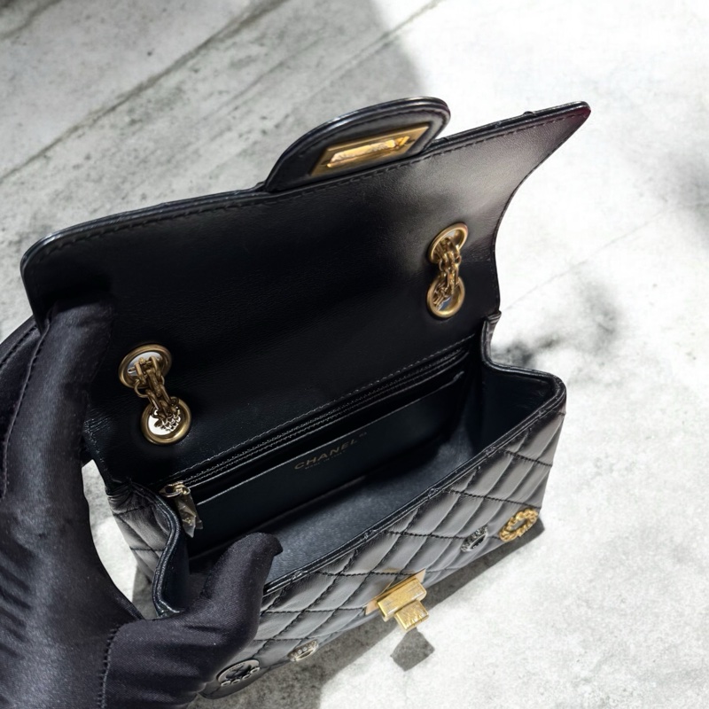 CHANEL限量圓圈徽章復刻2.55鏈包特殊MINI款*黑色-4