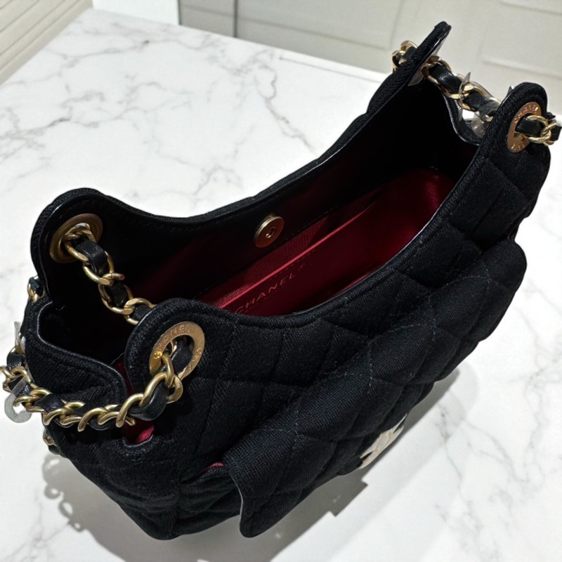 CHANEL菱格紋羊毛小款HOBO鏈包*黑淡金(晶片款-2