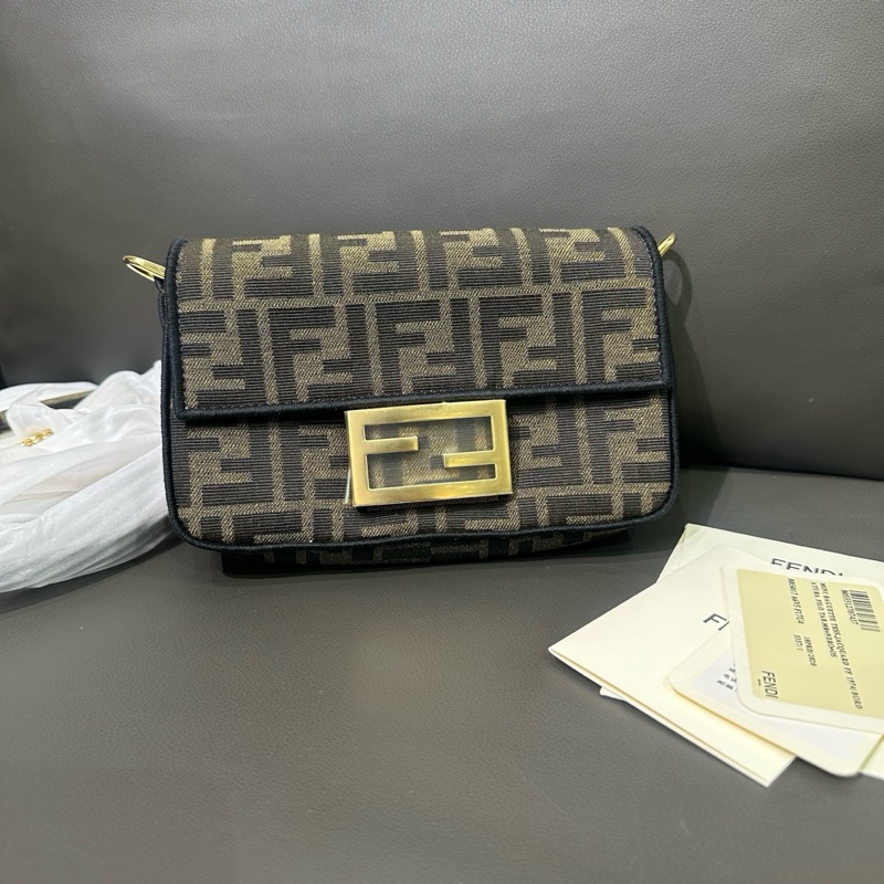 芬迪FENDI Baguette系列 法棍包mini-0