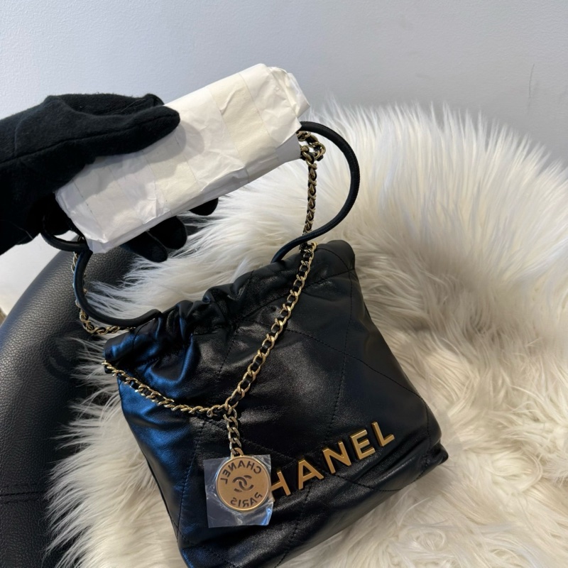 CHANEL 22 Mini Bag-2
