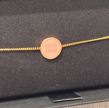 miu miu 搪瓷金屬手鏈 手鏈手環 維也納購入 保卡合作防塵袋全配-4