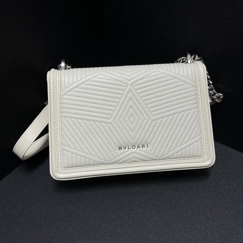 (全新品 配件🈵) BVLGARI 寶格麗 最新晶片款 貴婦蛇頭包 專櫃15.3萬!-8