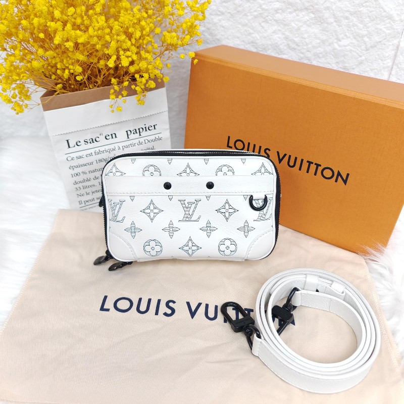 LV 路易威登 Nano Alpha 白色相機包 芯片款-0