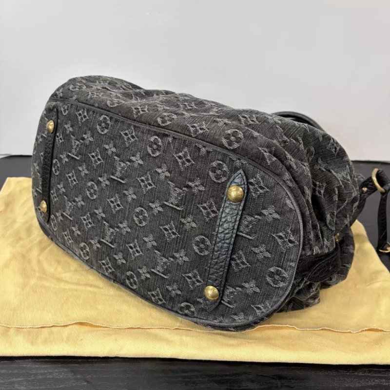 LV 黑色牛仔hobo托特包 40*26*18 98新配件塵袋-4