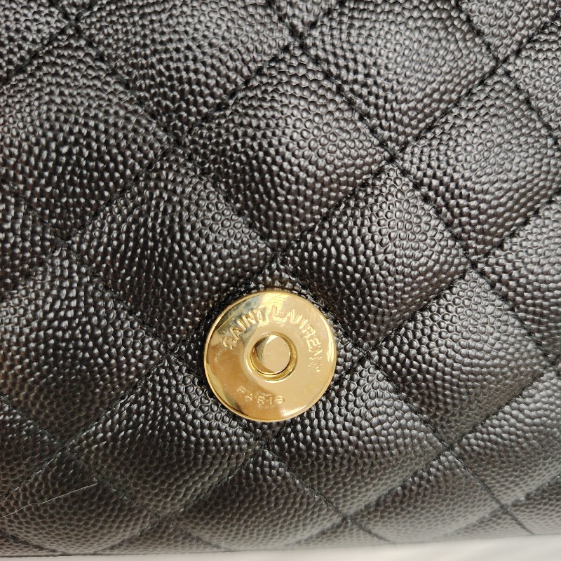 SAINT LAURENT Envelope 黑色 V紋拼菱格紋
荔枝牛皮 小號 信封包 金標-6