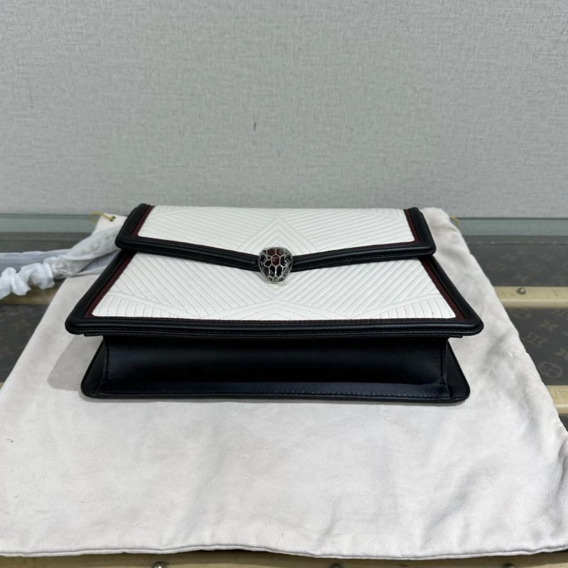BVLGARI 中號蛇頭肩背斜背鏈條包28*20*6 99新配件塵袋-3