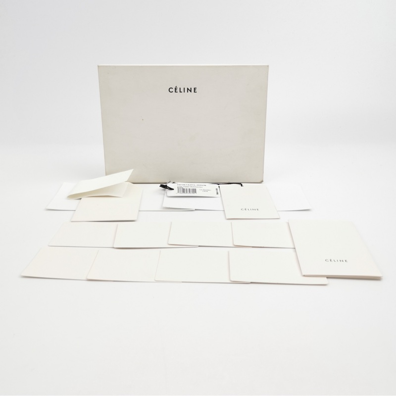 Celine 牛皮純色Logo長夾-7