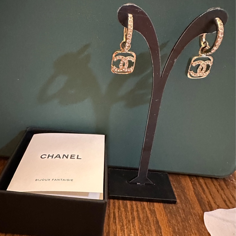 二手 香奈兒耳環-1
