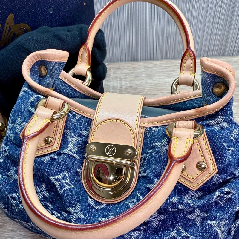 LV M95020 絕版稀有單寧牛仔布手提元寶包-27