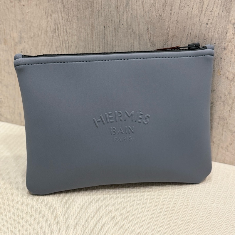 Hermes 防水料質 石皮灰色 立體豬鼻子圖案 收納包-0