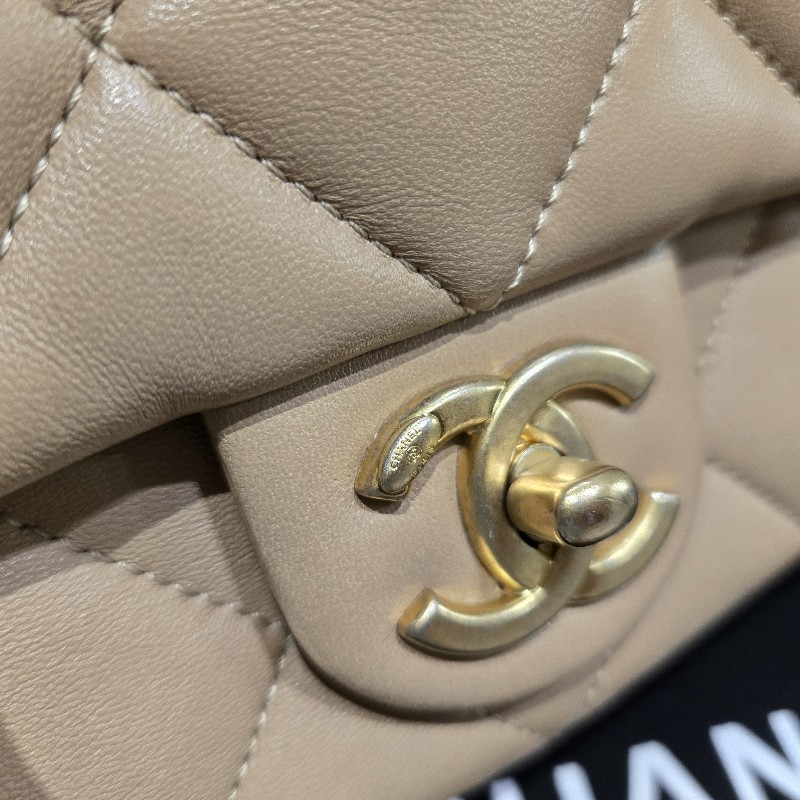 CHANEL 粗鍊肩背包 CF 芯片款-6