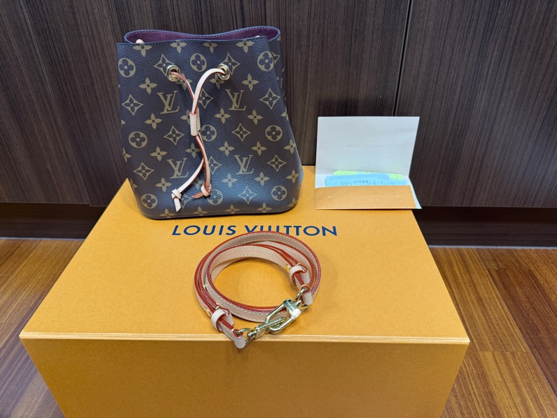 LV Neonoe bb  老花水桶包（晶片款）-1