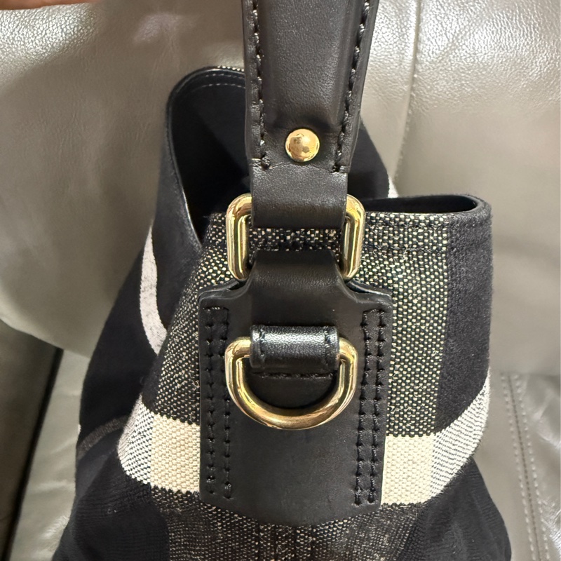 ⭐️BURBERRY 很稀有的黑水桶包-14
